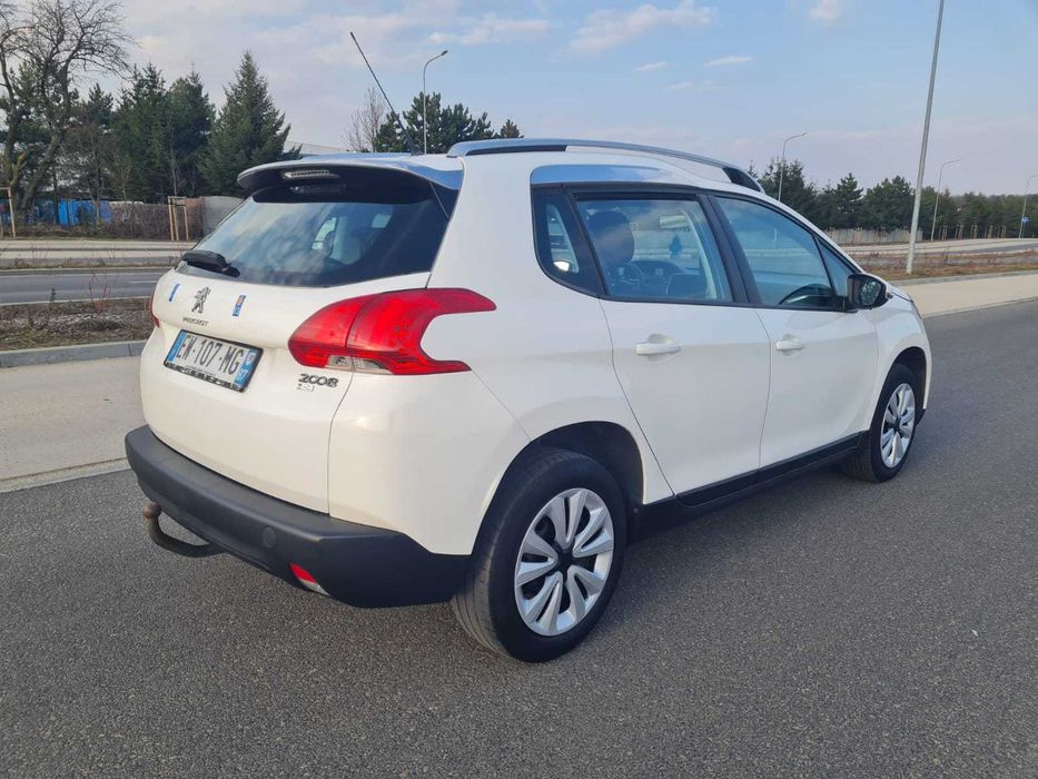 Peugeot 2008 1.6ehdi manual klima tempomat tablet