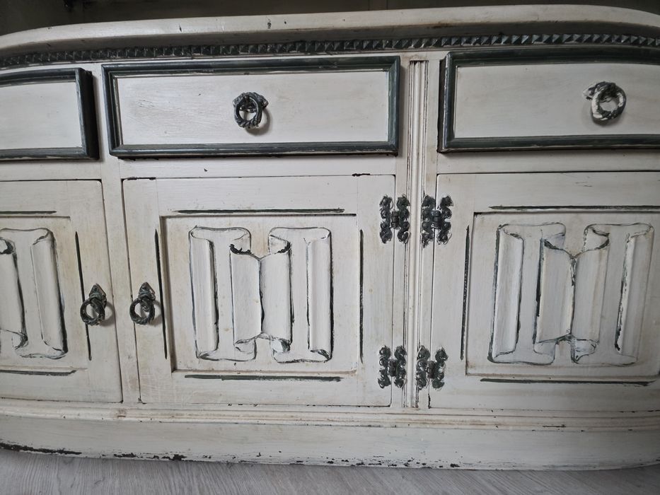 Louceiro/aparador rústico