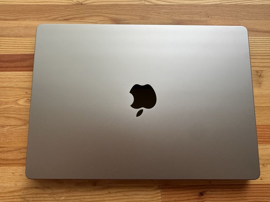 Apple MacBook Pro 14 A2442 M1 max 64gb 1tb ssd wideo foro fv23 A+