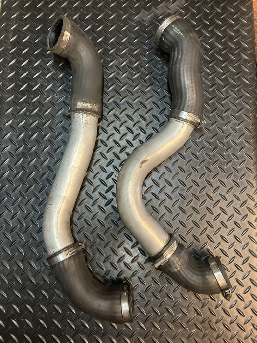 BMW E39 - przewód intercoolera