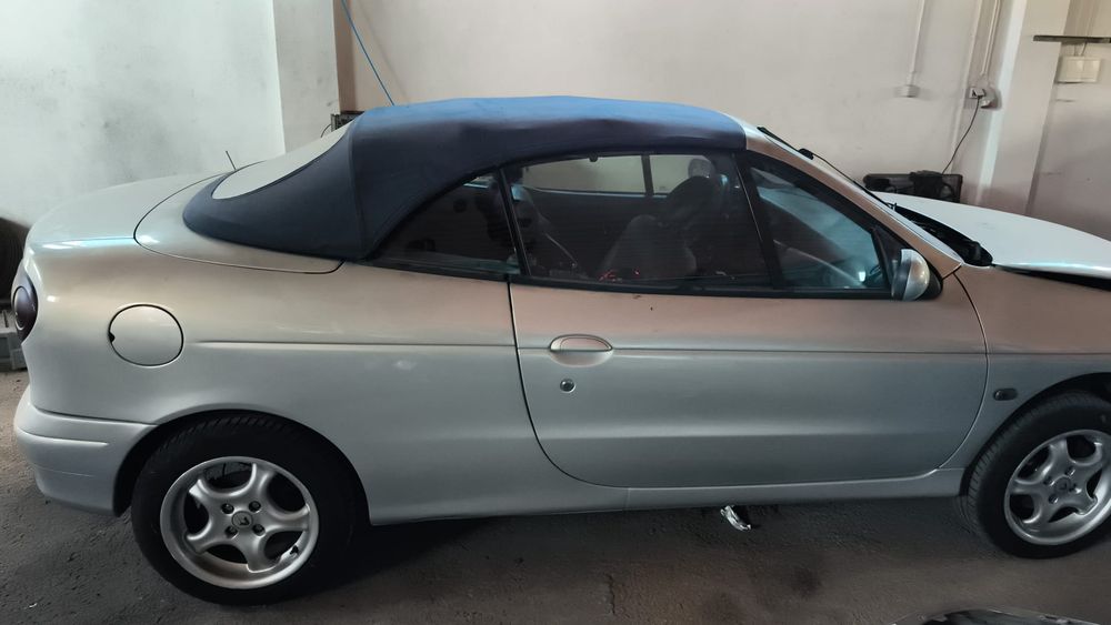Renault megane 1.4 16v cabriolet cabrio descapotável 99 para Peças todo o Material disponível