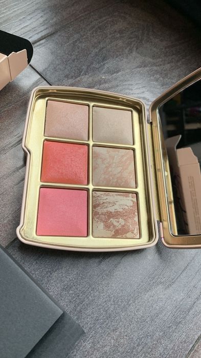 Paleta Hourglass Deer, nowa