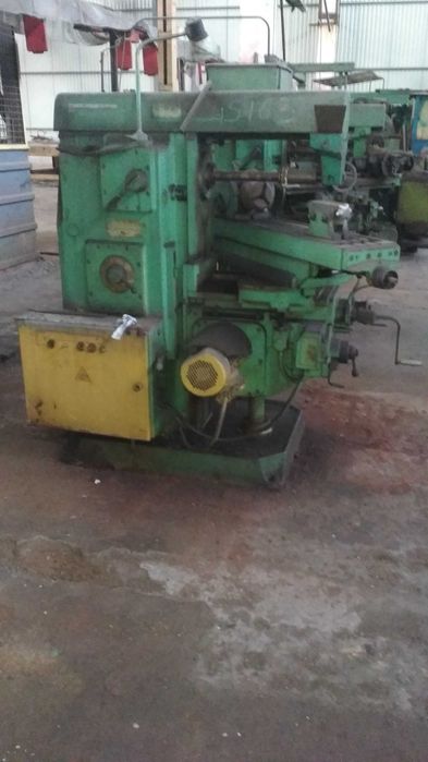 Продам станки токарные, фрезерные, шлифовальные, расточные и другое