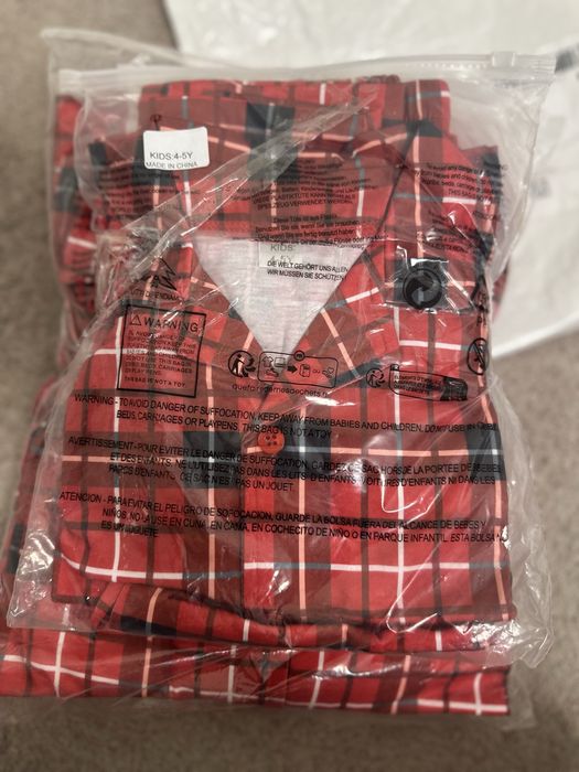 Pijama Novo nunca usado do jeito que chego a vender