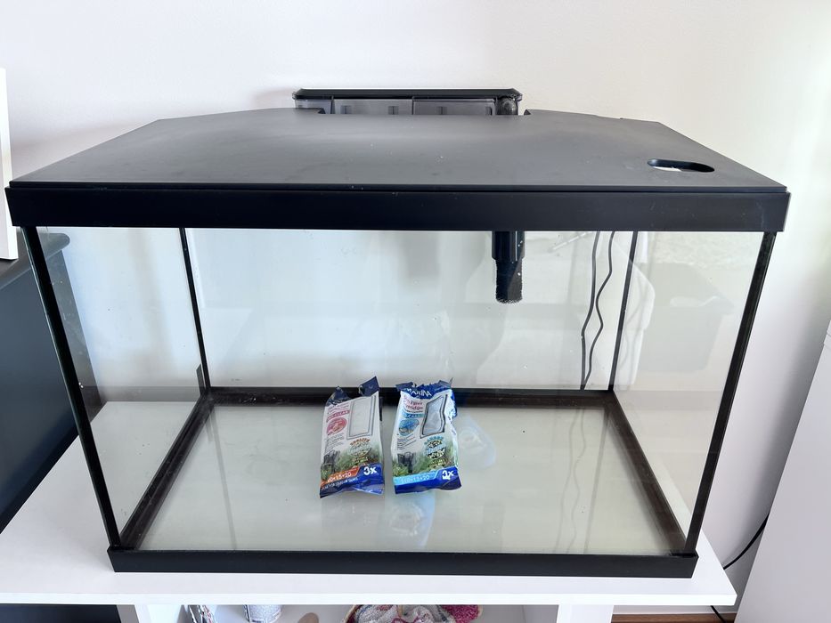 Aquário de 75 Lt MARINA , com filtro e luzes LED