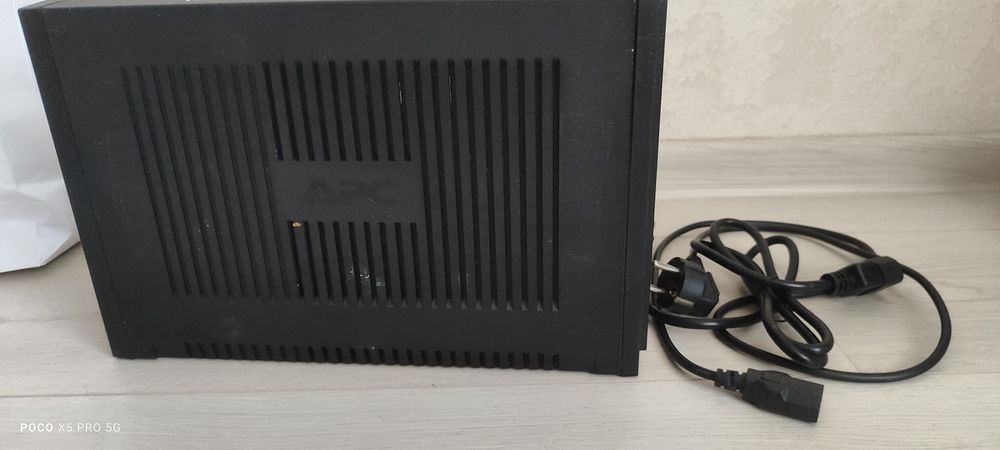 Безперебойник APC ups 950