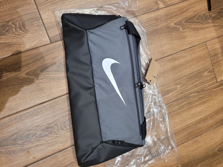 NOWA Nike Torba szara czarna
