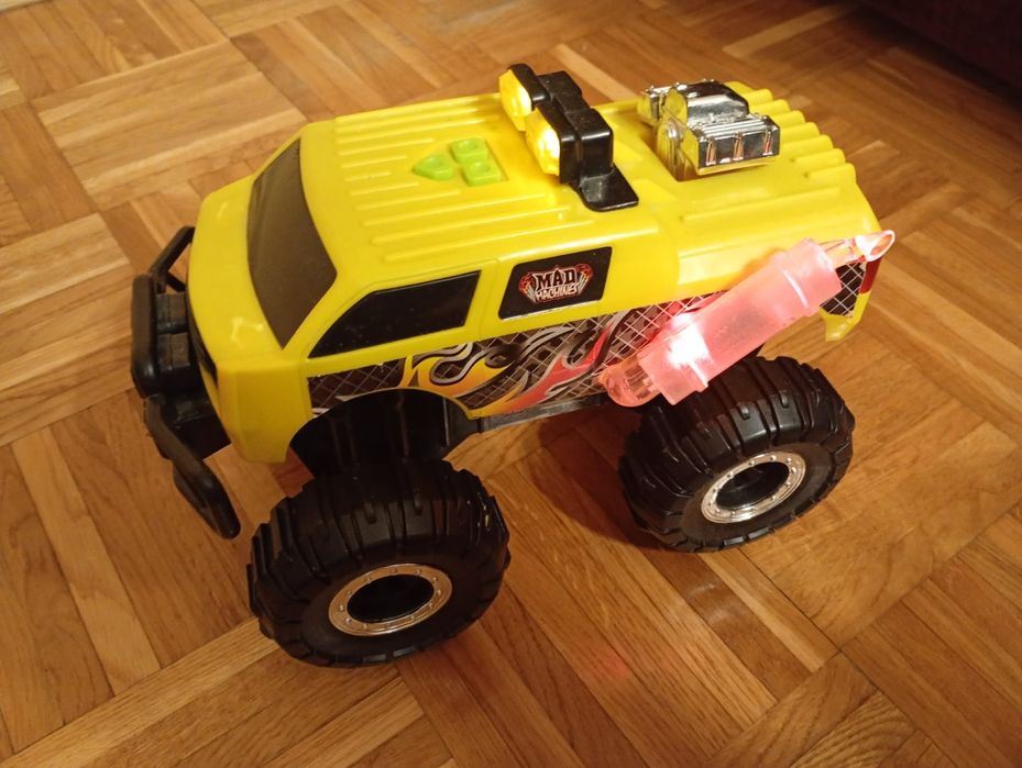 Auto Terenowe/ Monster Truck