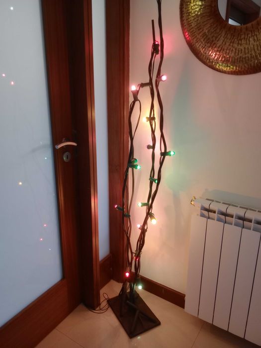 Escultura preta em ferro