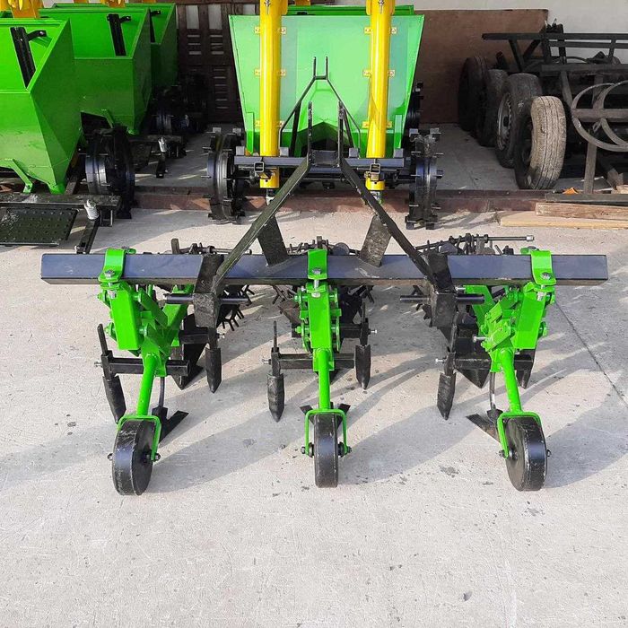 Окучник, Міжрядний культиватор, Пропольник, Підгортувач, Йожики, Їжаки