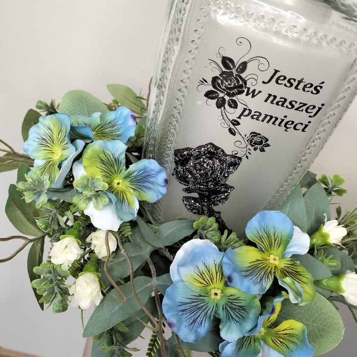 Wianek na cmentarz, stroik wiosenny na znicz