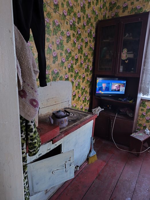 Продам будинок в місті П'ятихатки,з двома видами опалення