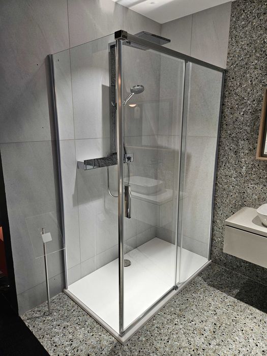 Zestaw : kabina prysznicowa Huppe + brodzik