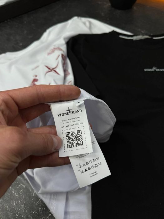 Футболка STONE ISLAND з нових колекцій в чорному та білому кольорі