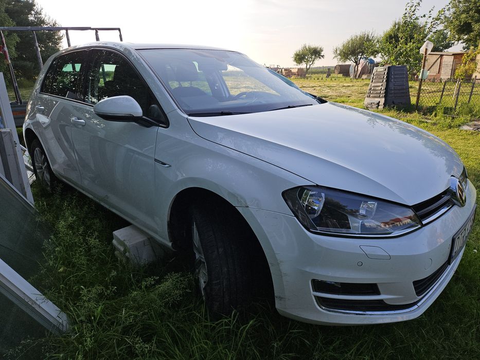 Golf VII uszkodzony