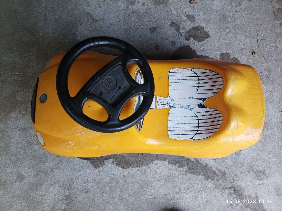 Jezdzik odpychający żółty