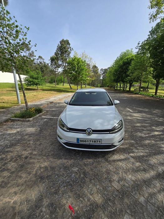VW Golf 1.6 TDI Confortline