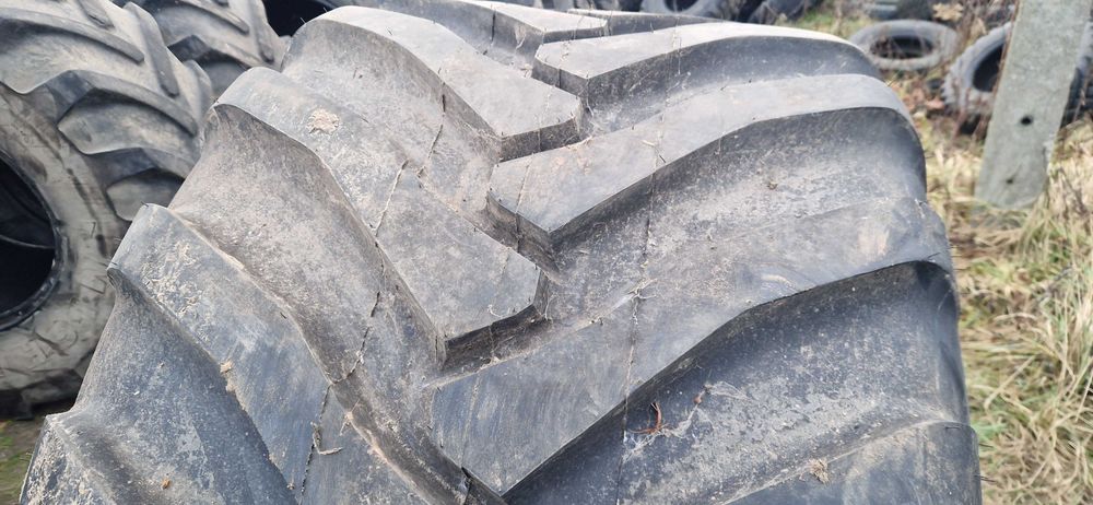 700/50-30.5, 710/50r30.5 12PR Alliance 100% bieżnik Bez napraw