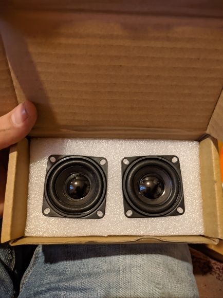 Динамики широкополосные 2 шт комплект. 4 Ом,10 W.Звуковая колонка.нова