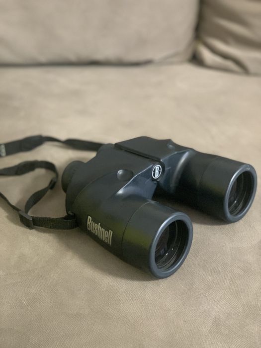 Бінокль Bushnell 7x50