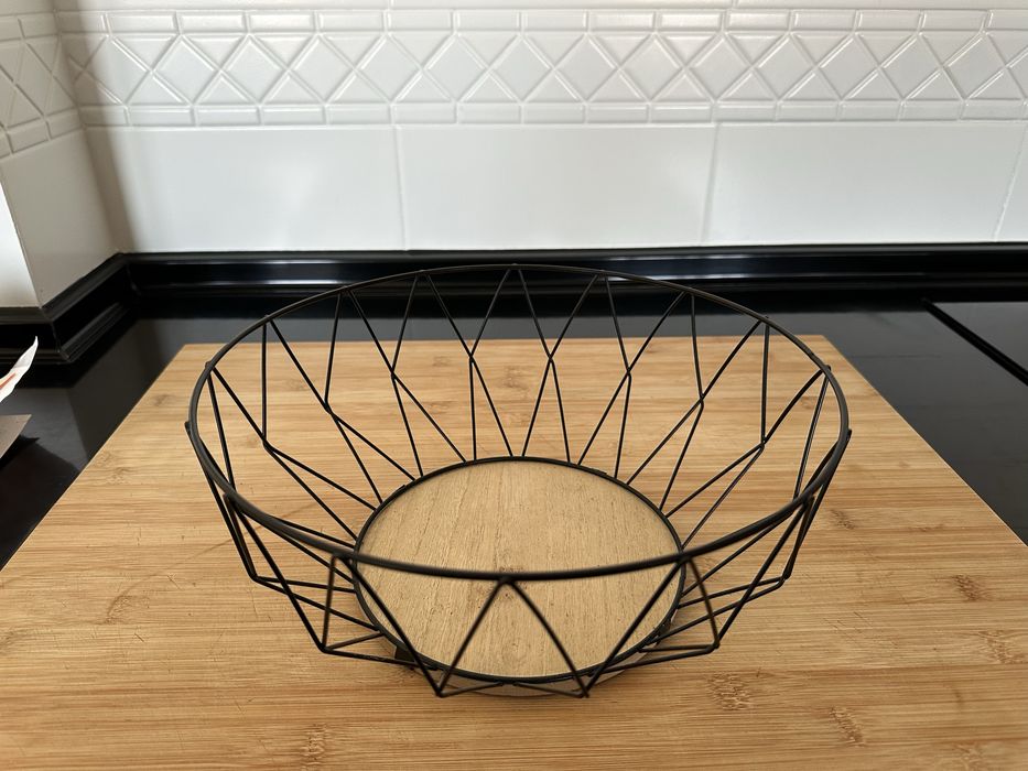 Cesta/o para fruta de metal