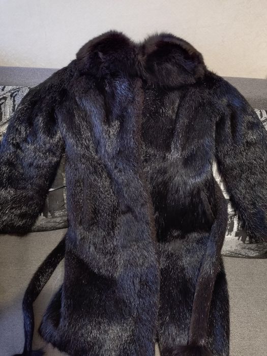 Шуба натуральна нутрія