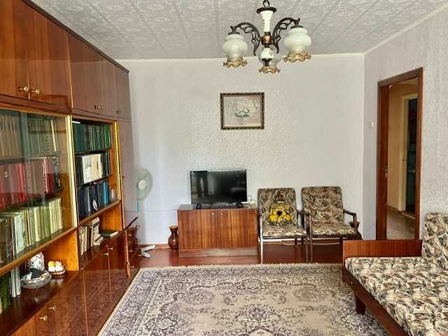 Продаж 3 к. квартири,р-н "Порт",4-й пров.Успенсько-Троїцької,5