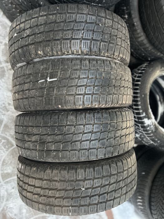 Резина зима вантажна 215/60 R 17 C  TOYO !!6,5-7,4 мм!!2019!! ЗНИЖКА