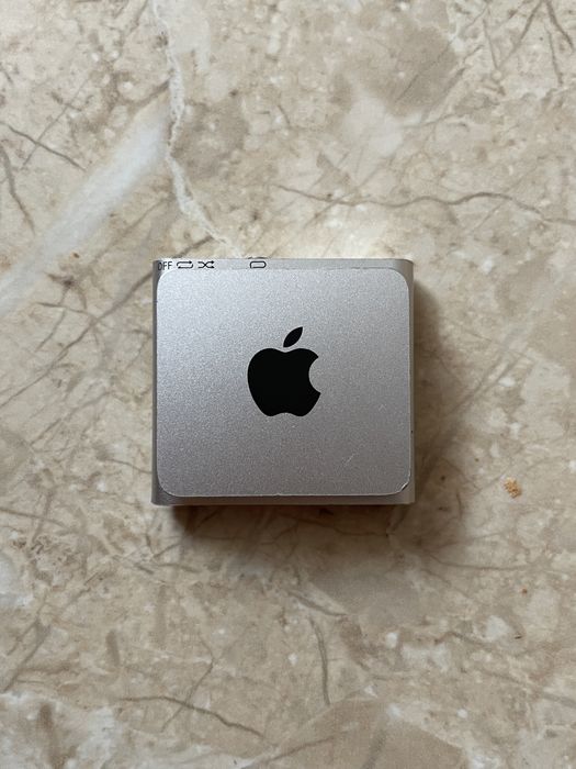 iPod Shuffle 4 (2 ГБ)