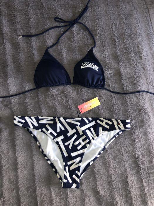 Kostium tommy hilfiger