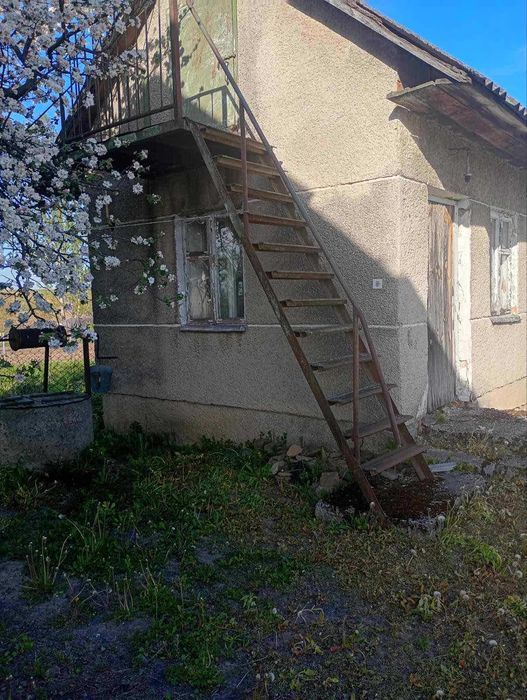 Продаж цегляного будинку с. Рогізно