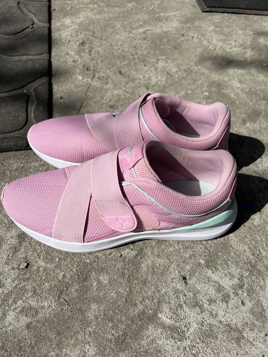 Кроссовки женские «Puma”