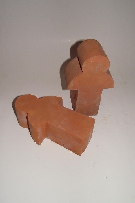 Cegła gotycka " aniołek" sklepienie gotyckie.