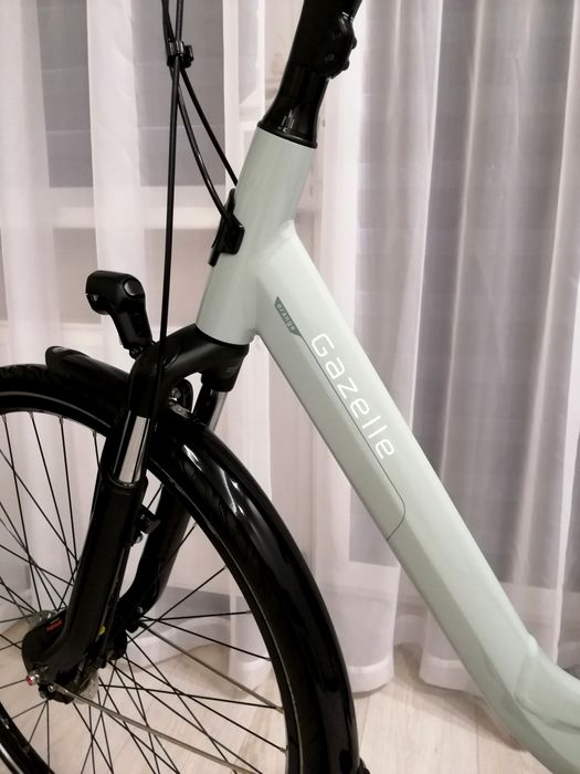 Gazelle Orange C7+    2025 Rok