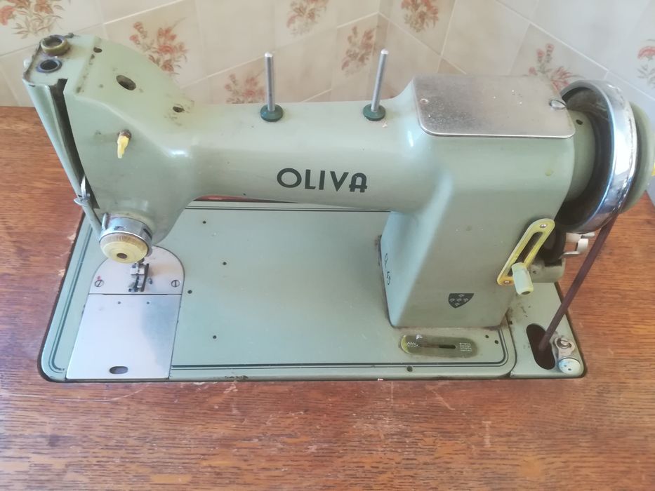 Máquina de costura64286560108035121