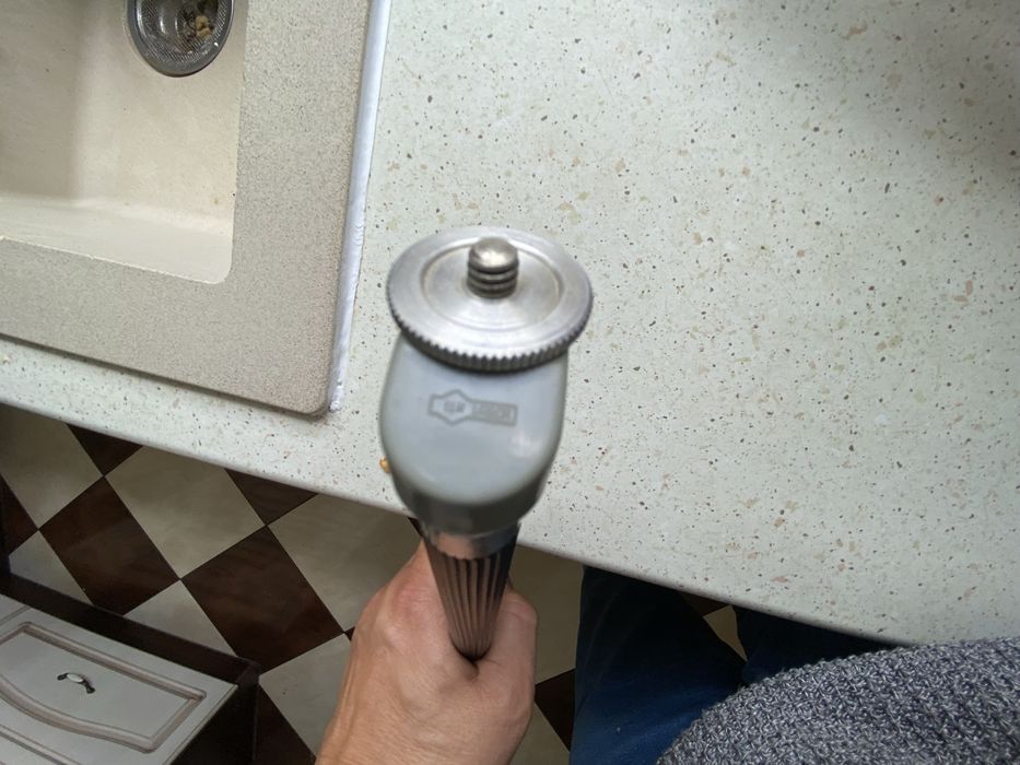 Statyw do aparatu Jnes