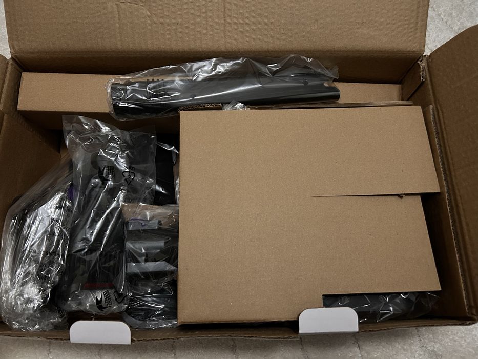 Aspirador vertical novo