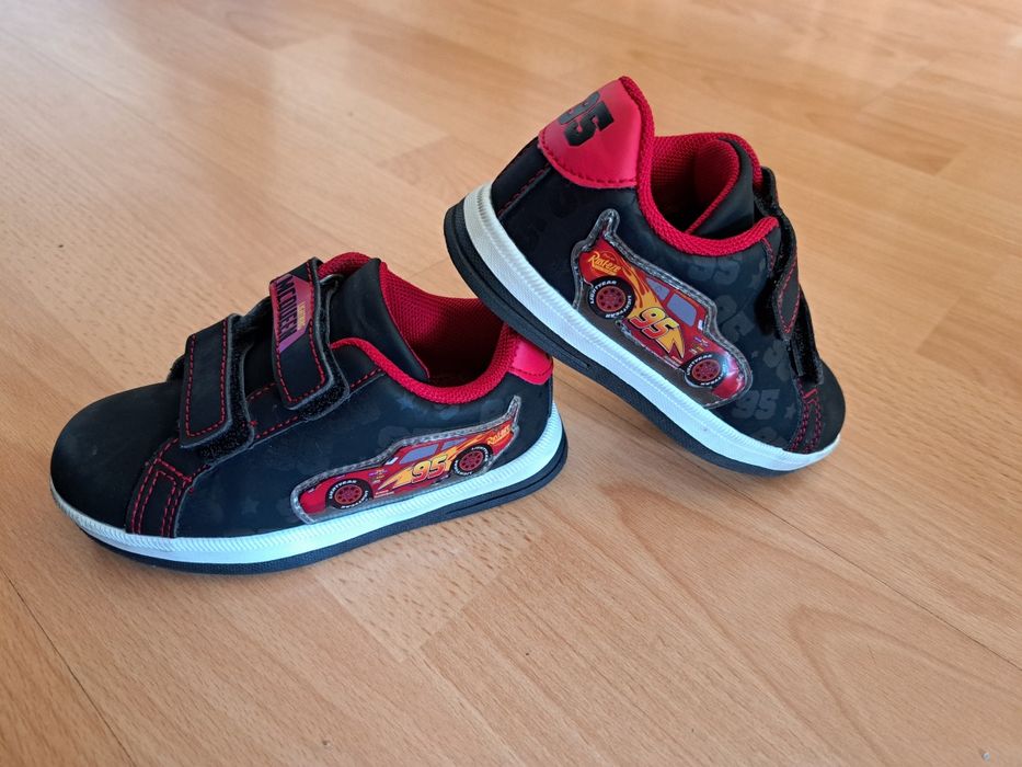 Buty Chłopięce McQuenn 25