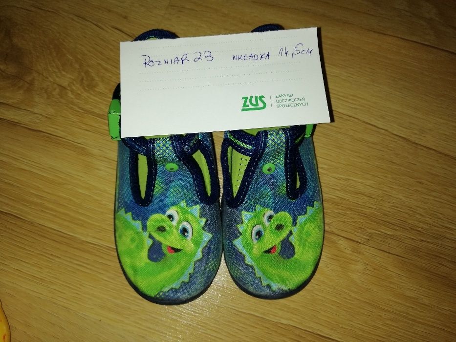 Kapcie Befado rozmiar 23