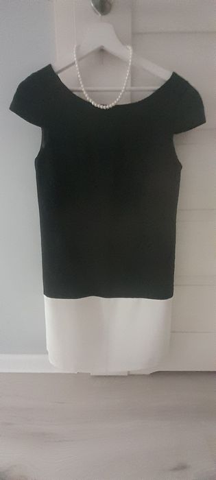 Sukienka mała czarna 34/36