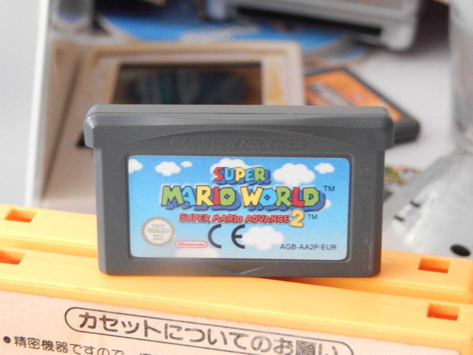 Super Mario World - Super Mario Advance 2 - Game Boy Advance - Nintendo