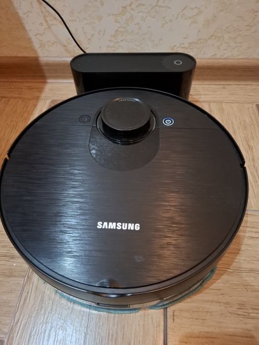 Робот пилесос Samsung VR 7700  Wi-Fi