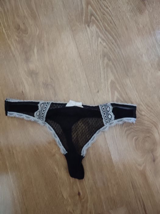 Stringi koronkowe damskie S