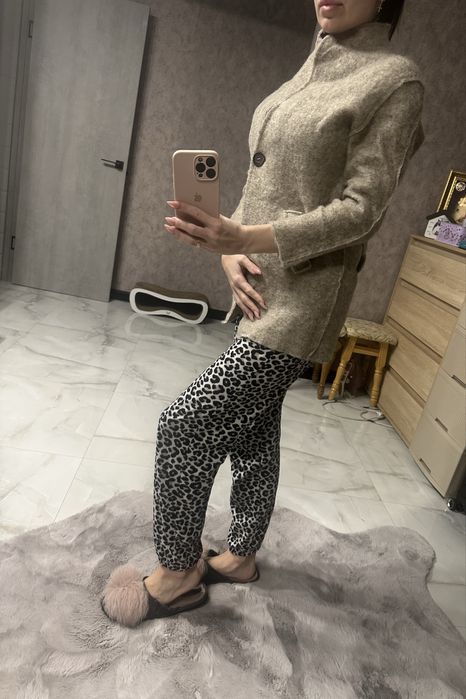 Кардиган шерстяной отдам