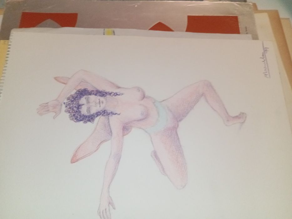 Desenho Manuela pode estar assinado