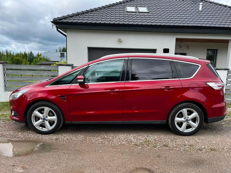Ford S-Max