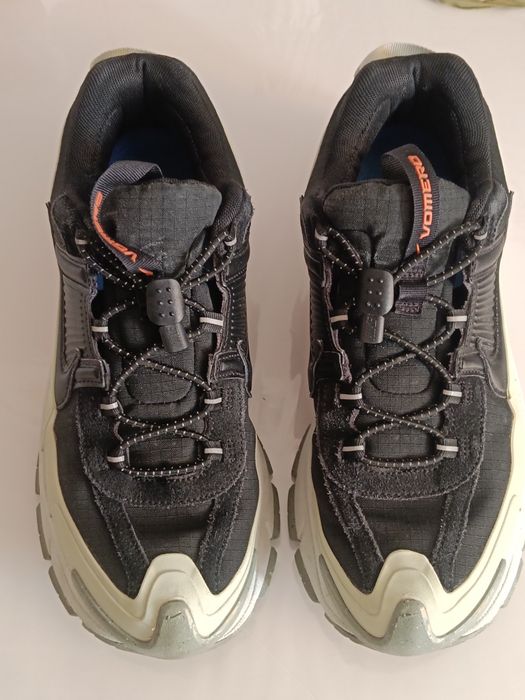 Tênis Nike 42 Zoom Vomero Roam