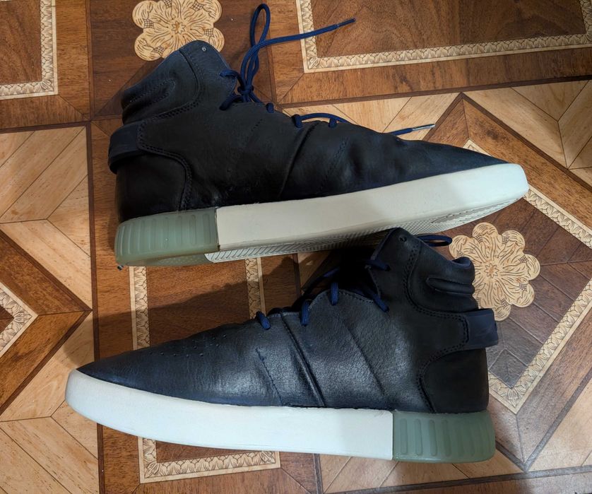Мужские кожаные ботинки Adidas, размер 43,5( стелька 27,5-28 см)