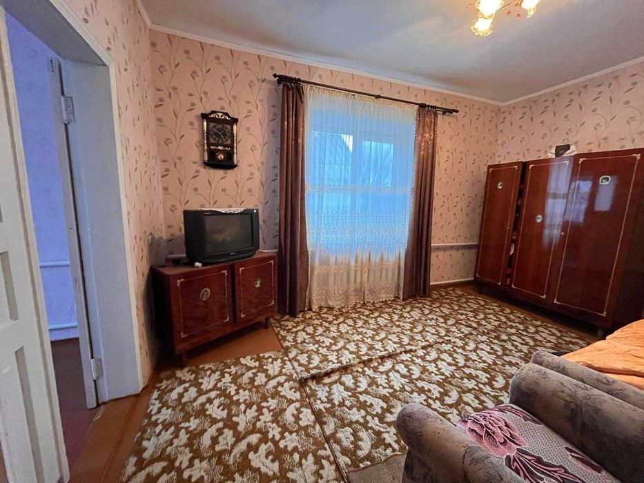 Продаю будинок з ділянкою на 13.5 с. у с. Великодолинське (Акаржа)