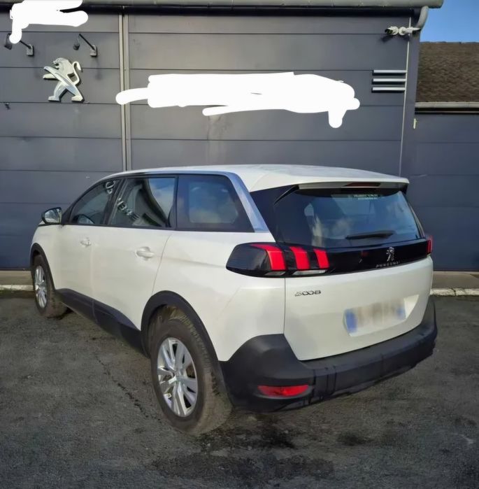 Carrinha Peugeot 5008